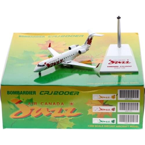 1:200 Alloy Collectible Plane Gift JC Wings LH2192 Air Canada Bombardier CRJ-200ER Jazz RED Diecast Aircraft Jet Model C-GKEW