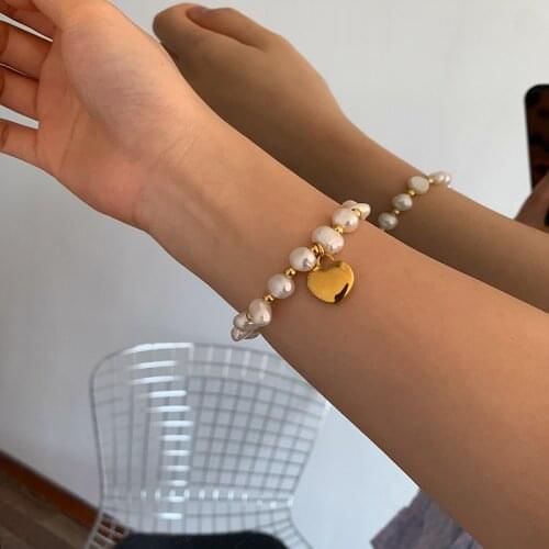 Hearts Q Decor Bracelets With Charms