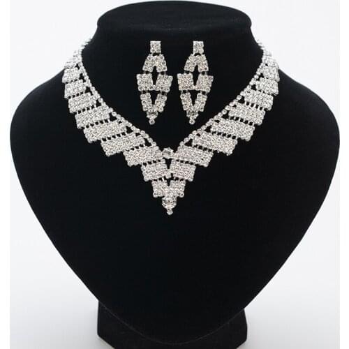 YFJEWE Fashion Rhinestone African Jewelry Sets Silver Plated Crystal Necklace Earrings for Women Wedding Bridal Bridesmaid N060