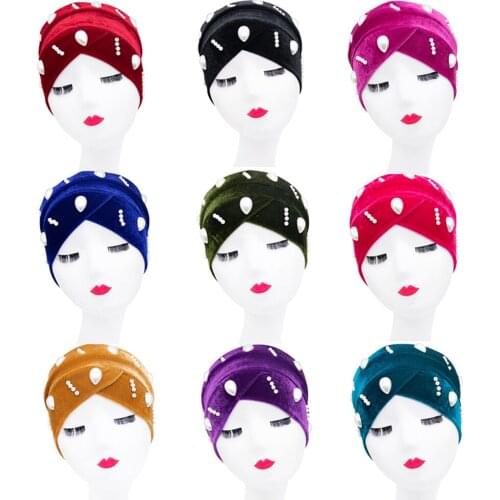 2020 New Velvet Turbans For Women Pearls Turban Femme Musulman Womens Head Scarf Turban Cap Winter Indian Hat Ethnic Turbante