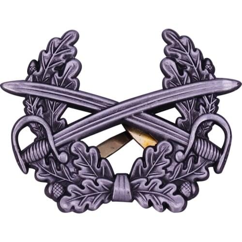 Crossed sabers with Bundeswehr wreath cap badges