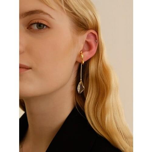 INS Xuanya cold wind European and American personality ear clips without pierced high sense of crystal diamond net red