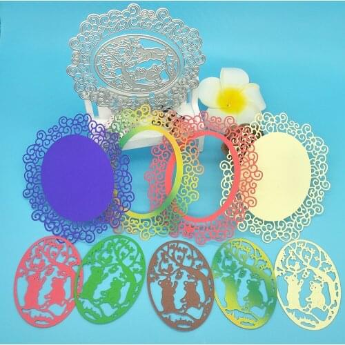 2 oval bears, hollowed-out lace photo frame background, metal cutting die DIY collection photo album decoration