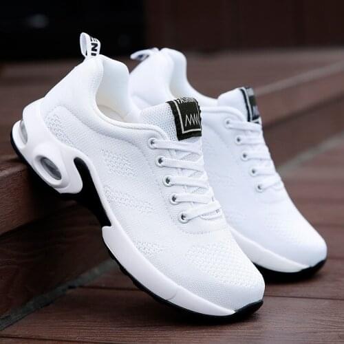 Sports Shoes Women Breathable Sneakers Women White Shoes For Basket Femme Ultralight Woman Vulcanize Shoes Couple Casual Sneaker