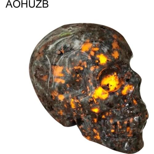 Natural Crystals Quartz Yooperlite Fire Stone Raven Hand Carved Halloween Crystal for Gift Healing Stone Room Home Office