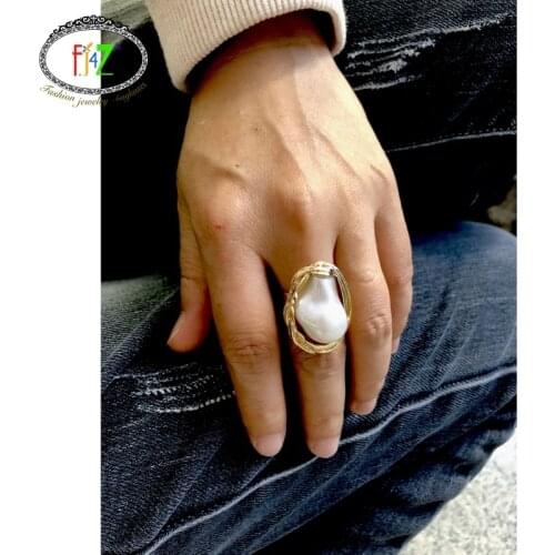 F.J4Z 2020 Trend Big Ring for Women Fashion Designer Irregular Pearl Finger Rings Stunning Finger Jewelry Gifts Dropshipping