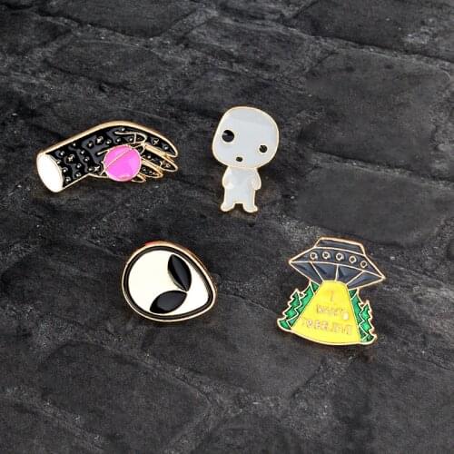 Cartoon UFO Hand Alien baby Planet Brooch Metal Enamel Pins Button Backpack Clothes Collar Pin Badge Icon Gift For Kids Friends