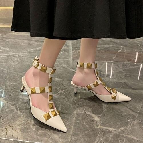 2021 Star Style Women Sandals Sexy Pointed Toe Heels Women Summer Shoes Woman Rivet Sandals Fashion High Heels Lady Dress Shoes