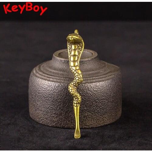 Retro Brass Cobra Ear Pick Car Key Chain Pendant Jewelry Creative Friends Gifts Pure Copper Chinese Zodiac Animal Snake Keyrings