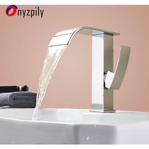 Chrome Brass Bathroom Basin Faucet Sink Mixer Tap Deck Mounted Hot&Cold Sink Mixer Tap One Hole Single Handle