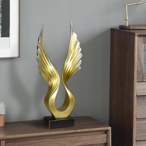 Nordic Eagle Spreading Wings Sculpture Decoration Resin Statue Living Room Porch Wine Cabinet TV Car Office Desktop Furnishing