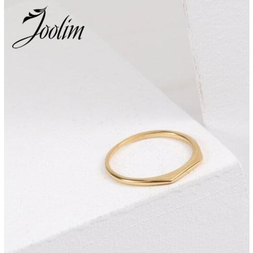 Joolim High End 18K Gold PVD Fashionable Slender D Weave Grain Rings for Women Stainless Steel Jewelry Wholesale