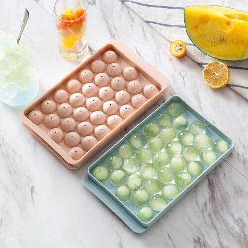 BPA Free Ice Cube Tray Round Ice Maker Plastic Ice Cube Maker Mold with Lids for Ice Cream Party Whiskey Cocktail Cold Drink
