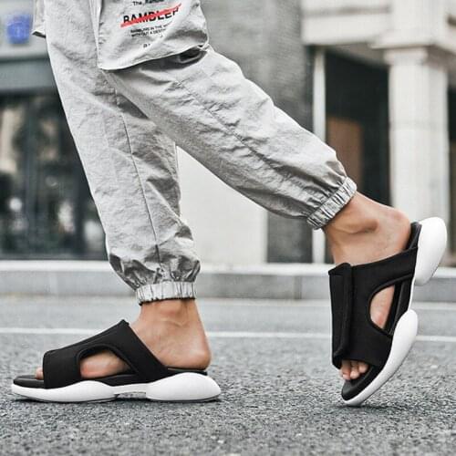 New Summer Mens Slides Luxury Designer Brand Non-slip Male Original Slippers for Men Soft Sole Flip-flops Outdoor Beach Sandals