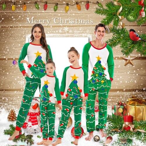 2020 Family Matching Christmas Pajamas New Year Mom and Daughter Mother Daddy Baby Girl Boy Family Family Look Christmas Clothes