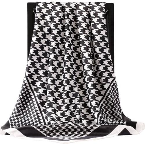 2021 Fashion 90X90CM Sunscreen Shawl Luxury Dustproof Lattice Kerchief Female Summer Silk Scarves Popular Print Square Bandanna