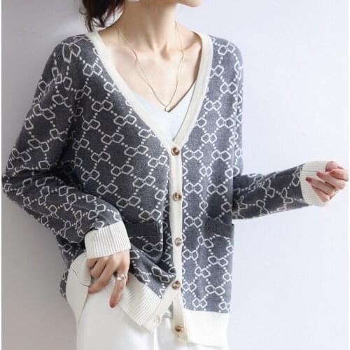 Jacquard v-neck knitted cardigan womens autumn 2021 new style Korean loose casual wool color matching rhombus sweater jacket
