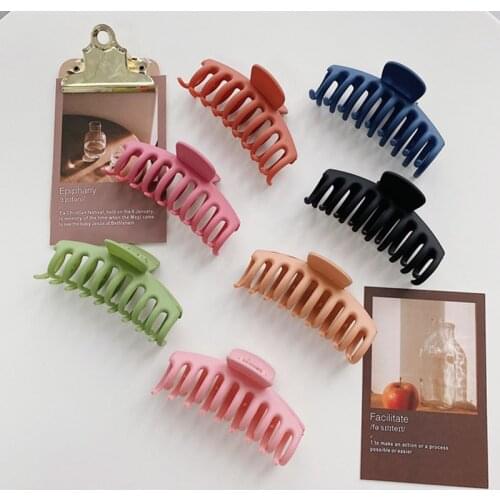 Large shark hair clip fashion hair accessories women top clip back head hairgrips bath catch wild frosted hairpin headwear new