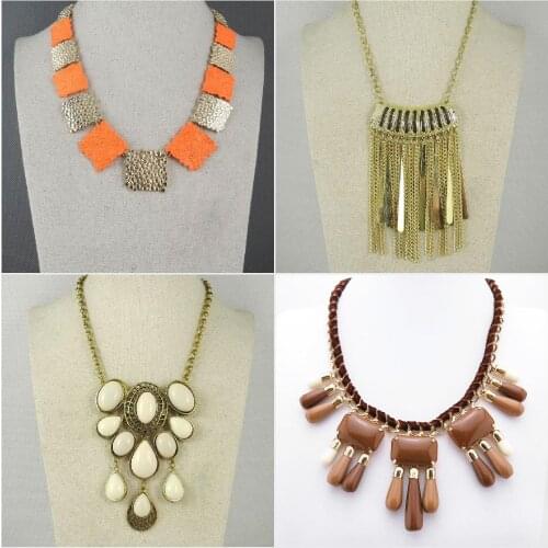 Fashion Jewelry Necklace Pendent Copper Serpentine Flag Bronze Metal Strips Tassel White Enamel Droplets Coffer Beads Dr