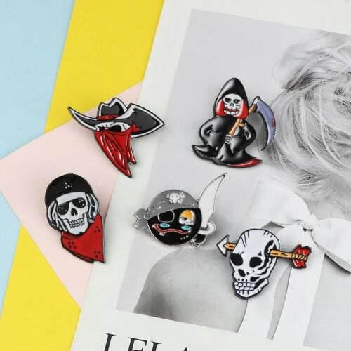 Punk Dark Black Brooches Skeleton Head Skull Sickle Pirate Enamel Pin Gothic Creative Badge Clothes Lapel Pins Halloween Jewelry