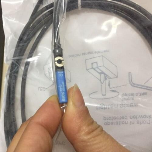 SICK SENSORS FOR T-SLOT CYLINDERS RZT7-03ZRS-KW0 Cable with 3-wire, 2 m 5 V AC/DC ... 30 V AC/DC