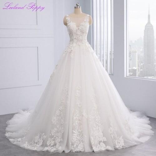 Womens A-line Lace Appliques Scoop Neck Wedding Dresses Sleeveless Beaded Pearls Vestido de Novia Bridal Gowns with Flowers
