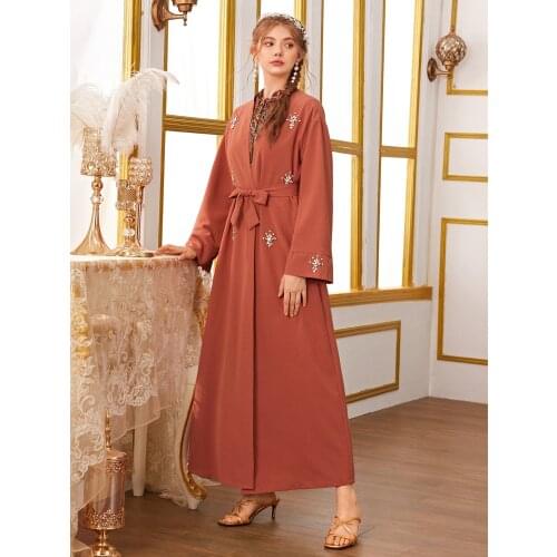 Diamond beading Muslim abayas Wholesale Dubai fashion muslim cardingan abaya female full length islamic robes with belt F1071w