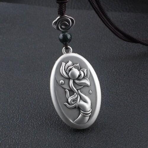 New Ethnic Vintage Pendant Necklaces Women Retro Carved Flower Necklace Sweater Chain Jewelry