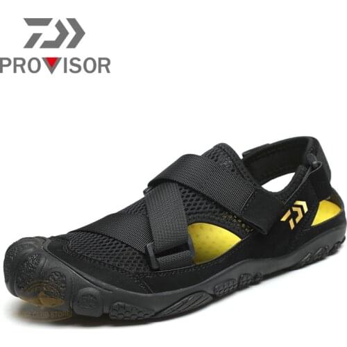 2021 DAIWA fishing Shoes Summer New Breathable Mens Sandals Outdoor sports Creek shoes Daiwa Big Size fishing Shoes