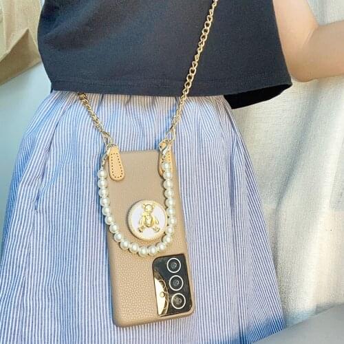 Case for Samsung S21 Ultra 5G Cover Classic Bear Pearl Bracelet Stand Half-wrapped Case for Samsung S21 5G S21+ Cute Cases