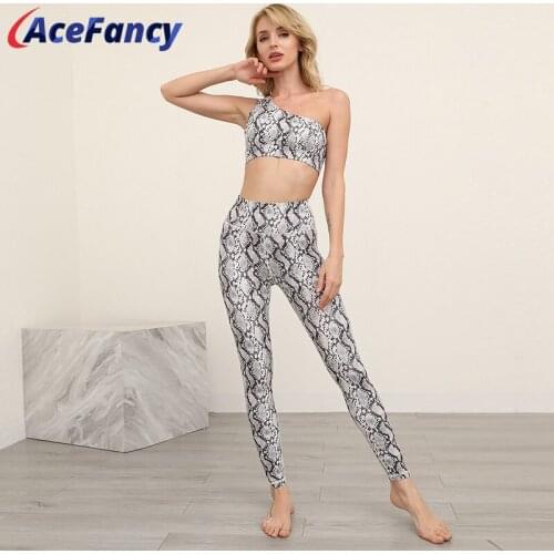 Two Piece Yoga Set Women Snake Print Sets Women High Impact Yoga Crop Top Push Up Leggings Set Yoga Women Two Piece Outfits 4096