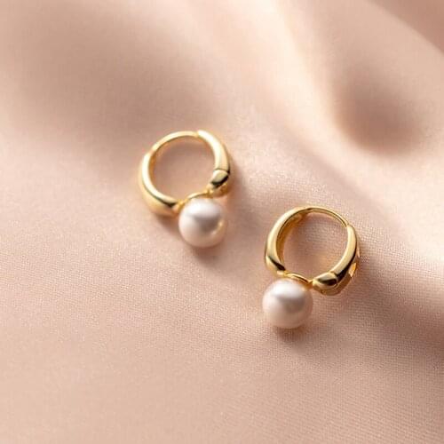 100% 925 Sterling Silver Hoop Earrings Shell Synthetic Pearl Ear Buckle Hollow Love Ear Ornament Charm S925 Stamp Jewelry