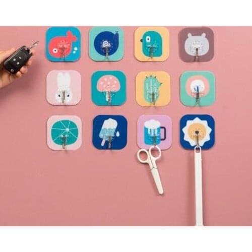 5pcs/lot Cartoon Adhesive Hook Strong Adhesive Door Wall Hanging Dormitory Bedroom Kitchen Organizer Suction Heavy Load Rack