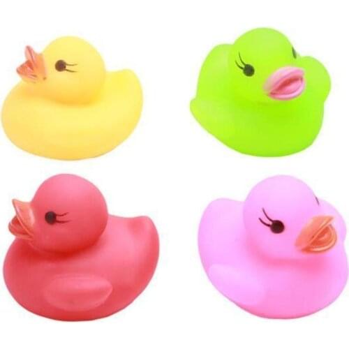 1Pc Glowing Newborn Baby Bath Toy Changing Color Duck Flashing LED Lamp Light For Baby Kids Led Duck Toy