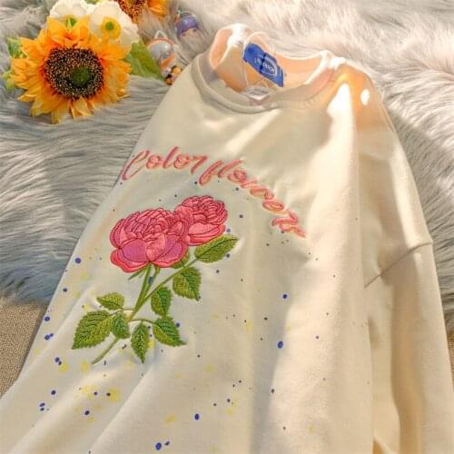 Elegant Floral Rose Embroidery Crewneck Sweatshirt Women Long Sleeve Tops 2021 Autumn Harajuku Streetwear Fashion Teens Clothes