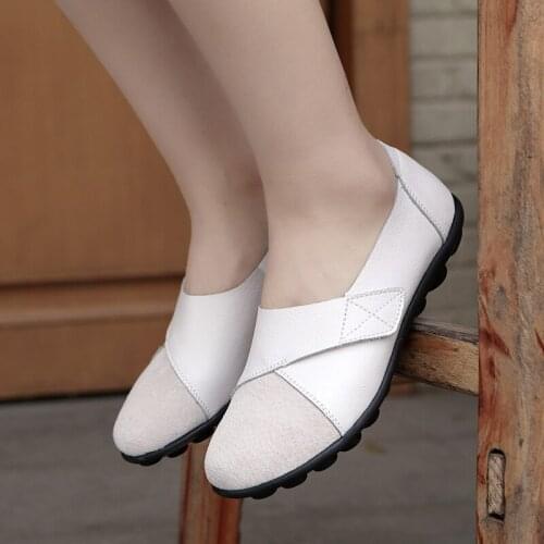 UOSU Women's Sneakers