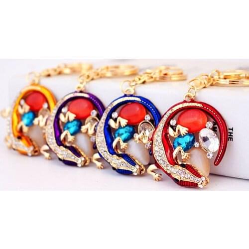 Creative Cute Crystal Lizard Car Key Chain Reptile Metal Pendant Key Ring Small Gift
