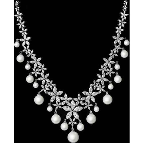 Shell Pearl Dangle Flower Wedding Necklace Paved Horseeyes Shape Zircon Stone Charm for Women Party Wedding Jewelry Mother Gift