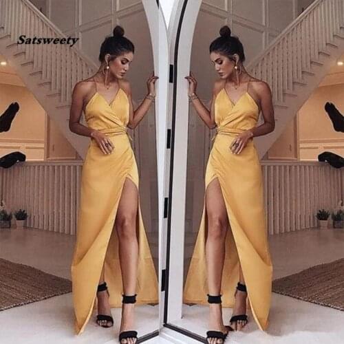 2021 Charming V Neck Spaghetti Straps Yellow Elastic Satin Long Prom Dresses with Side Split