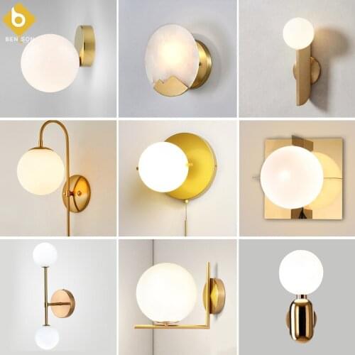 Modern Glass Ball Wall Lamp Sconce Led Bedroom Wall Light Fixture for Home Decor Nordic Foyer Living Room Corridor Luminaire E27