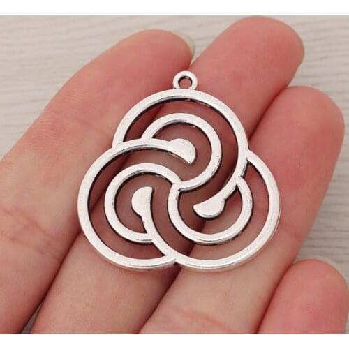 15 x Celtics Knot Trinity Triquetra Spiral Charms Pendants For Fashion Jewelry Necklace Making Findings 36x34mm