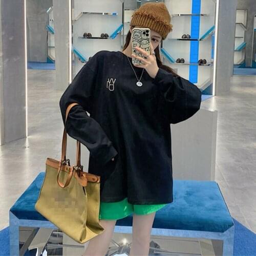 2021 New Autumn High Quality Women Sweatshirt Black Loose Men Pullovers Round Neck Fashion Casual Elegant Unisex Sweatshirt T524