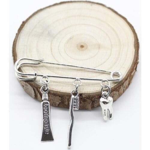 2020/1 Toothbrush Toothpaste Brocade Tooth Dental Hygienist Souvenir Denim Neck Brocade Badge