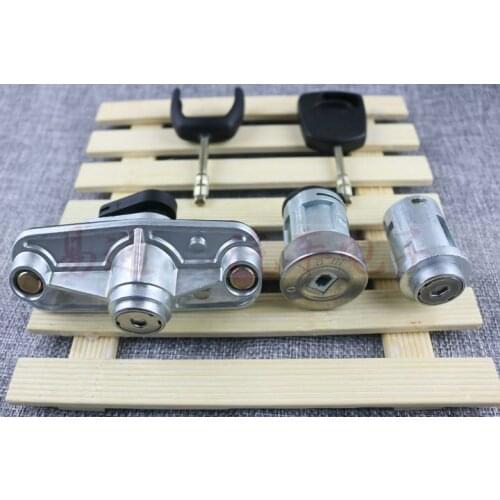 Best Quality 2001-2017 For Ford Old Mondeo left door lock core central car door lock with Ignition auto lock