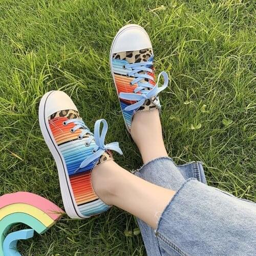 Women Sneakers Rainbow Canvas Shoes Woman Lace Up Casual Shoes Leopard Leisure Shoes 2020 New Fashion Tenis Shoe Plus Size 8352G
