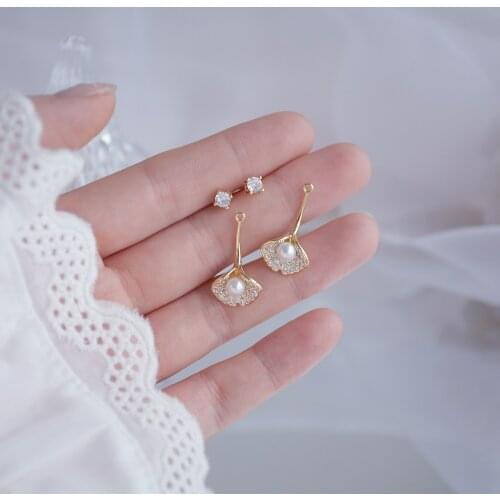 Shiny Side New Accessories Crystal Shell Stud Earrings for Women Fashion Jewelry Elegant Pearl Zirconia Earrings