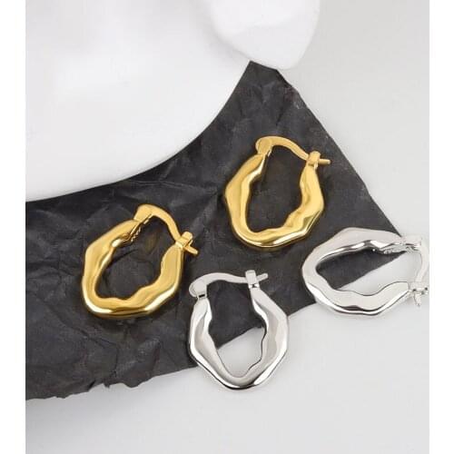 2021 Female Simple Metal Shiny Electroplating Gold Geometric Oval Round Hoop Earrings For Women Girls Trendy Jewelry Gift