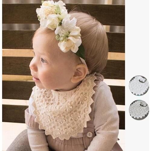 Baby-shaped Bib Baby Cotton Lace Mouthwash Towel Exquisite Retro Style, Fake Collar Decoration Baby Bibs