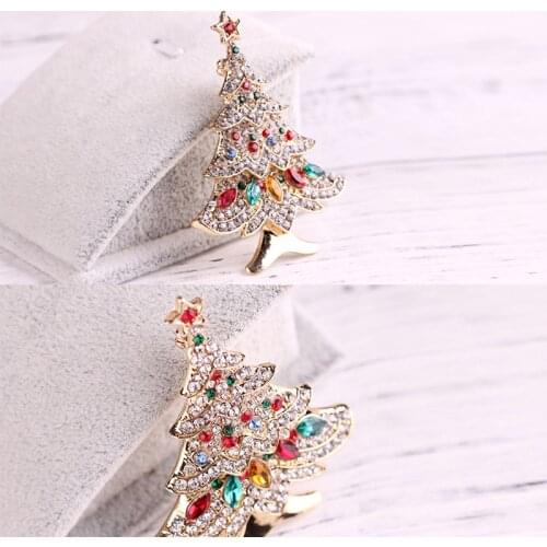 New Christmas Tree Brooches for Women Rhinestone Inlay Fashion Jewelry Festival Brooch Pins Good Gift Winter Coat Cap Brooch