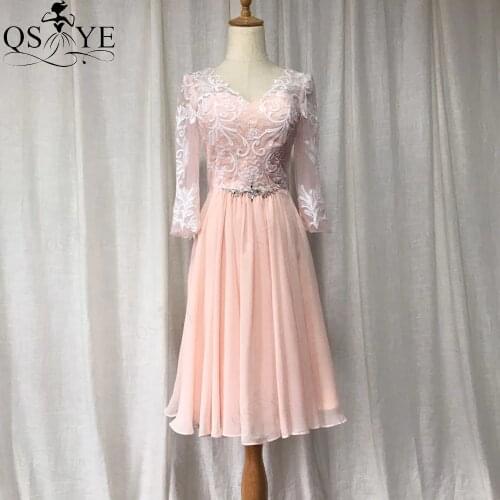 Baby Pink Short Prom Dresses Long Sleeves Lace Evening Gown V Neck Chiffon White Lace Applique Party Dress